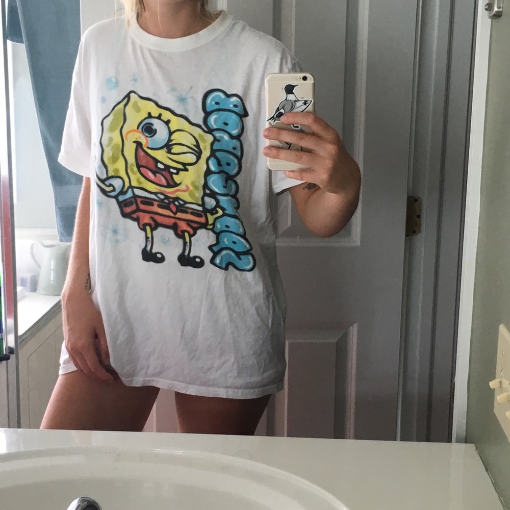 UO spongebob tee